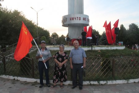 Никто не забыт, ничто не забыто. В Кизилюрте прошёл День памяти и скорби Никто не забыт, ничто не забыто. В Кизилюрте прошёл День памяти и скорби