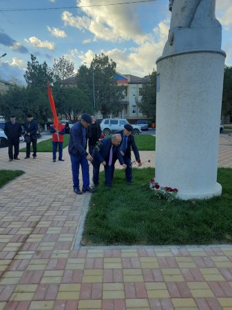 Депутаты от КПРФ приняли участие в мероприятиях по случаю 106-й годовщины Октябрьской революции Депутаты от КПРФ приняли участие в мероприятиях по случаю 106-й годовщины Октябрьской революции