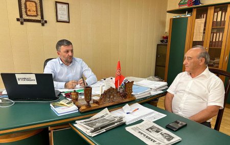 Депутат НС РД Абдулвахид Лабазанов обсудил с заместителями главы Унцукульского района Магомедом Гамзатовым и Джамалом Шамсудиновым ход весеннего призыва в ряды Вооруженных сил РФ Депутат НС РД Абдулвахид Лабазанов обсудил с заместителями главы Унцукульского района Магомедом Гамзатовым и Джамалом Шамсудиновым ход весеннего призыва в ряды Вооруженных сил РФ