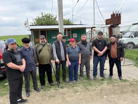Депутат фракции КПРФ в Народном Собрании РД Абдулвахид Лабазанов посетил строящуюся силами Благотворительного фонда содействия общественным инициативам дорогу предков «Бузнасан нух» Депутат фракции КПРФ в Народном Собрании РД Абдулвахид Лабазанов посетил строящуюся силами Благотворительного фонда содействия общественным инициативам дорогу предков «Бузнасан нух»