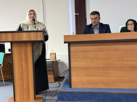 Депутат фракции КПРФ в НС РД Абдулвахид Лабазанов принял участие на презентации вновь переизданной книги Мусы Магомедова «Черный камень» Депутат фракции КПРФ в НС РД Абдулвахид Лабазанов принял участие на презентации вновь переизданной книги Мусы Магомедова «Черный камень»